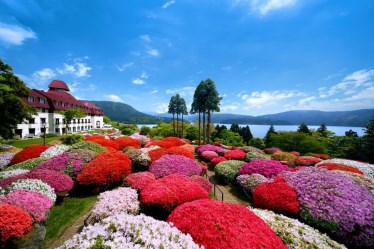 山のホテル