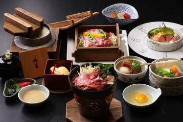 近江ダイニング橘菖（彦根キャッスル リゾート＆スパ内）