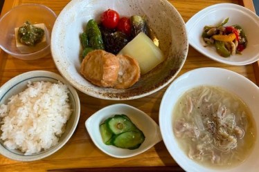 ワンディシェフの大食堂