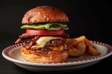 MUNCH'S BURGER SHACK