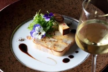 ノリタケの森　レストランキルン