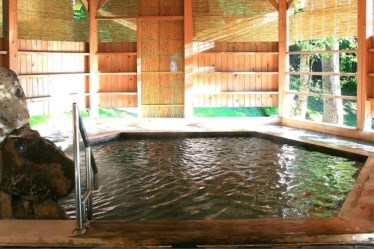 青森ワイナリーホテル