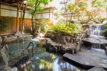 浅虫温泉辰巳館