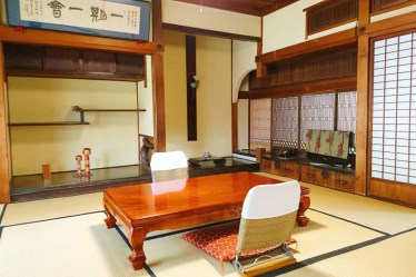 飯坂温泉なかむらや