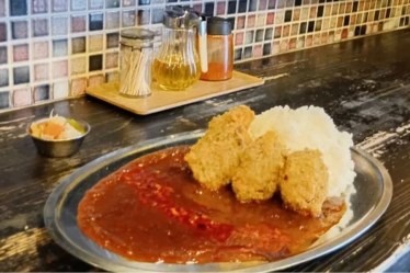 カレー コンドル