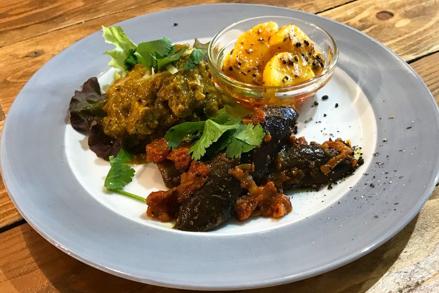 マロロガバワン