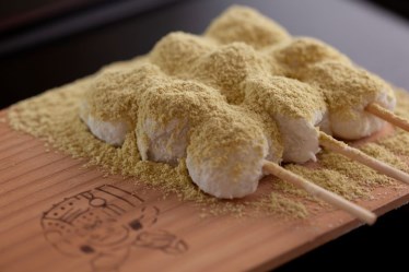 三井寺力餅本家