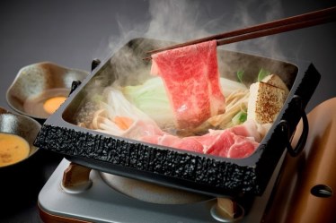 あぐーの隠れ家万座店