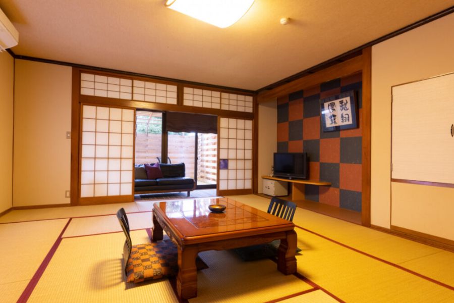 北山鉱泉 子宝の湯宿 元祖仁右衛門家