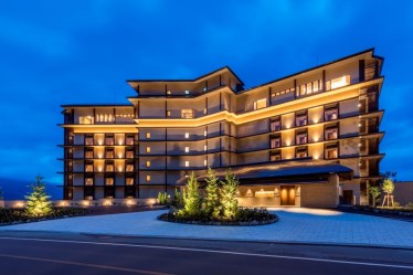 ザ・レイクスイート湖の栖