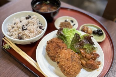 黒豆茶庵北尾錦店