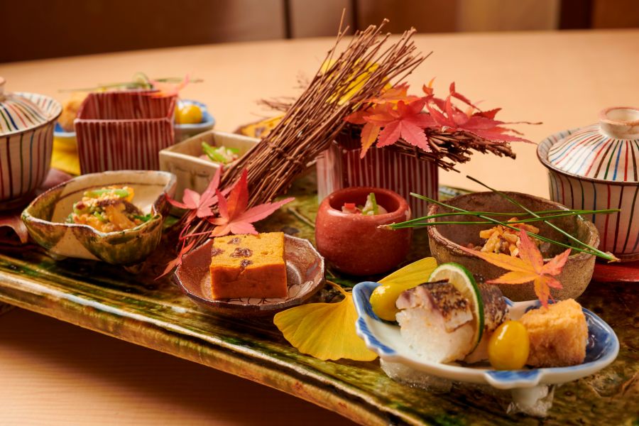 日本料理　赤坂紙音