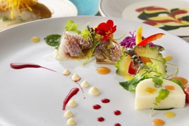 皿の上の自然il Gastro Sara（レストラン）