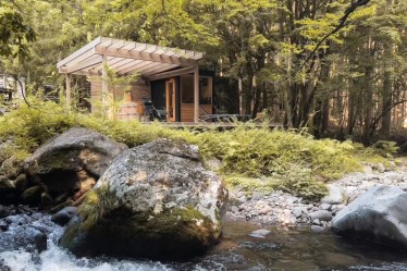 Tiny Base The MOUNTAiN SUGI