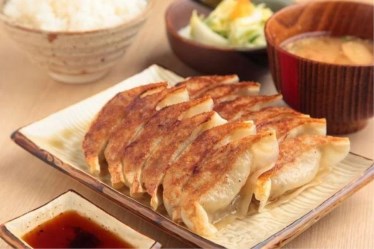 ぎょうざ処　亮昌　高辻本店