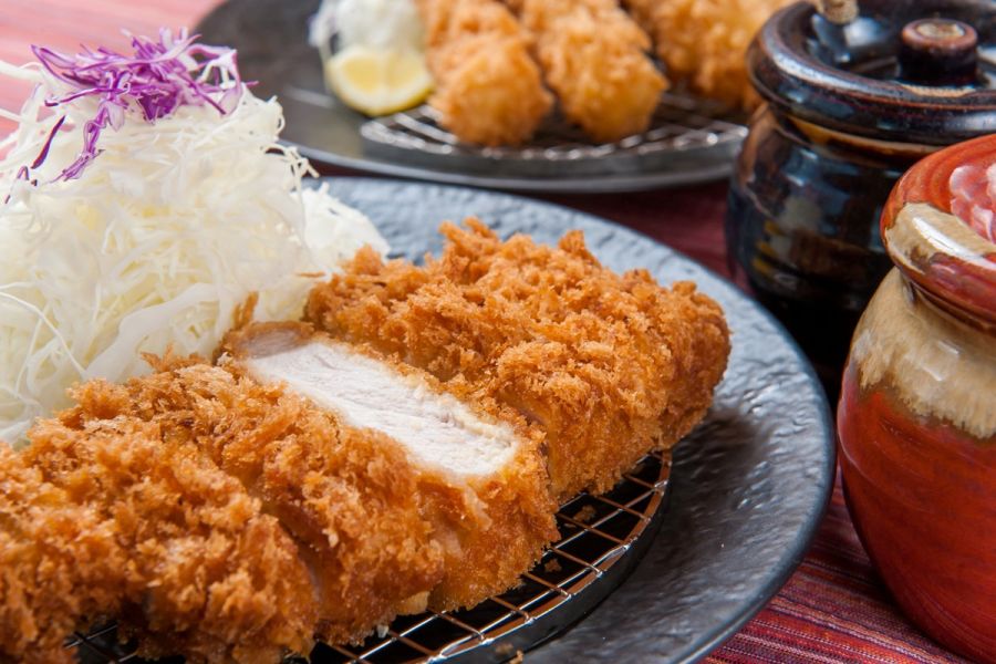 とんかつ玉藤　伏古店