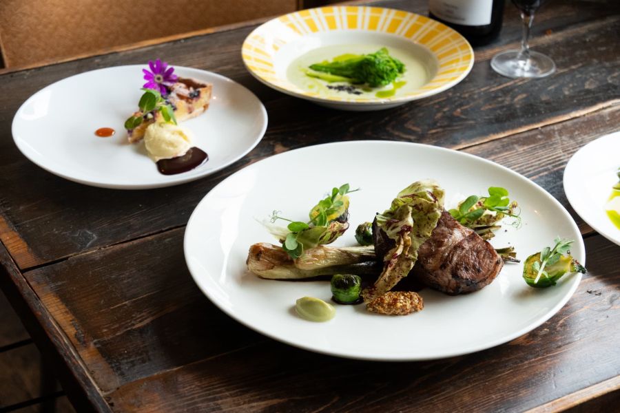 CAFE&RESTAURANT POOL