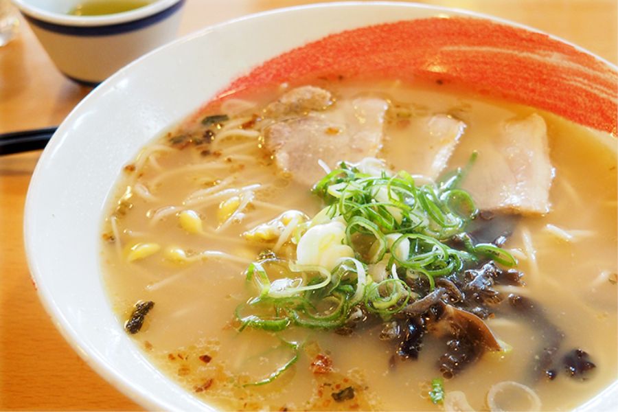 鹿児島ラーメン みよし家 本店