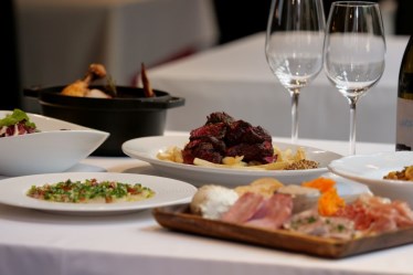 ビストロアジル