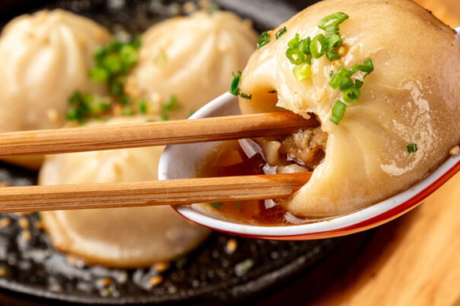 鉄板とアテふぅふぅ四条烏丸店