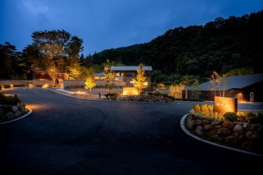 THE　YUKAWA　一條支店