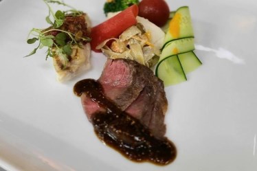 トラットリア　イル・クォーレ