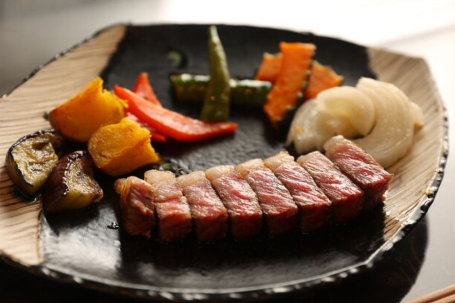 神戸牛 大地WEST