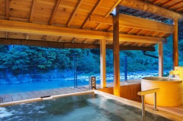 黒部宇奈月温泉桃源