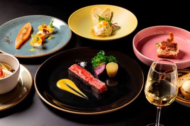 JAM17 DINING（ホテルグルーヴ新宿内）