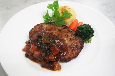 レストランアイリス（都市センターホテル内）