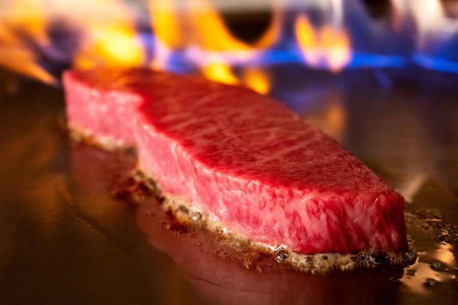 鉄板焼　燔（浦安ブライトンホテル東京ベイ内）