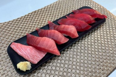 まぐろ食堂にぎり部