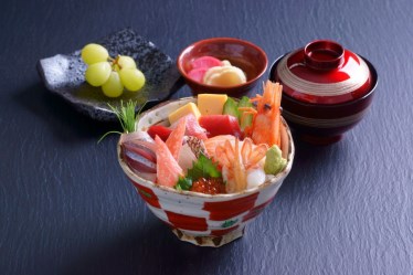 沼津魚がし鮨　プレミアム静岡本店