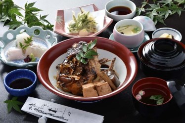 瀬戸内味覚処 芸州本店