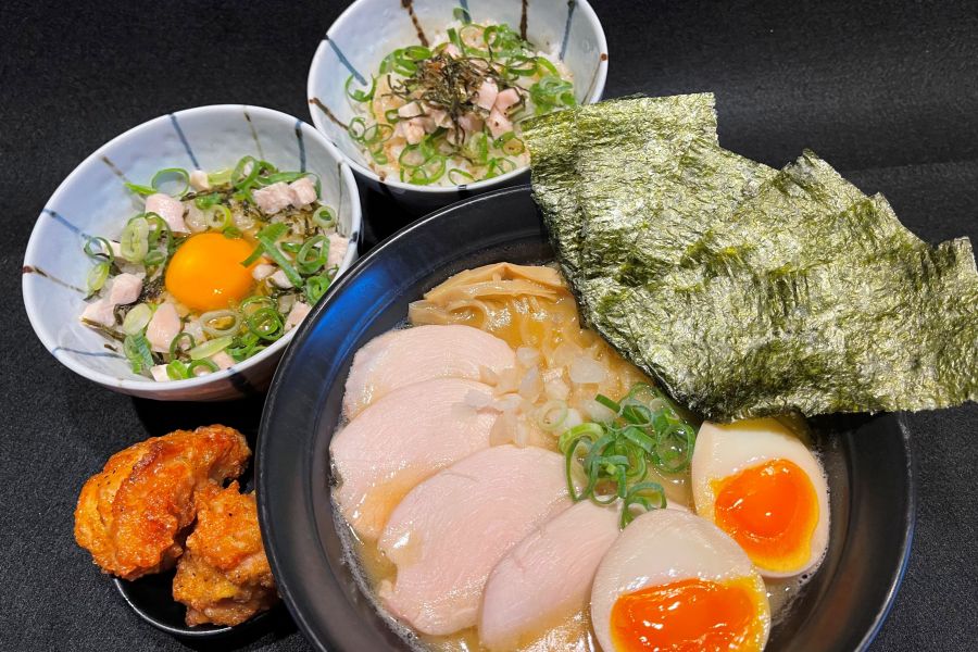 下町食堂 麺屋ばらいち