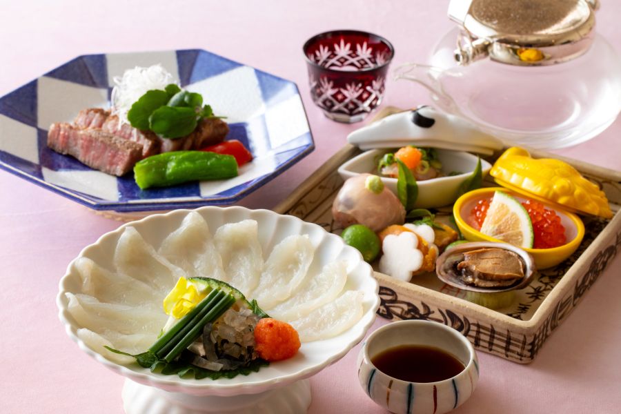 日本料理　折鶴（ホテル日航大分 オアシスタワー内）