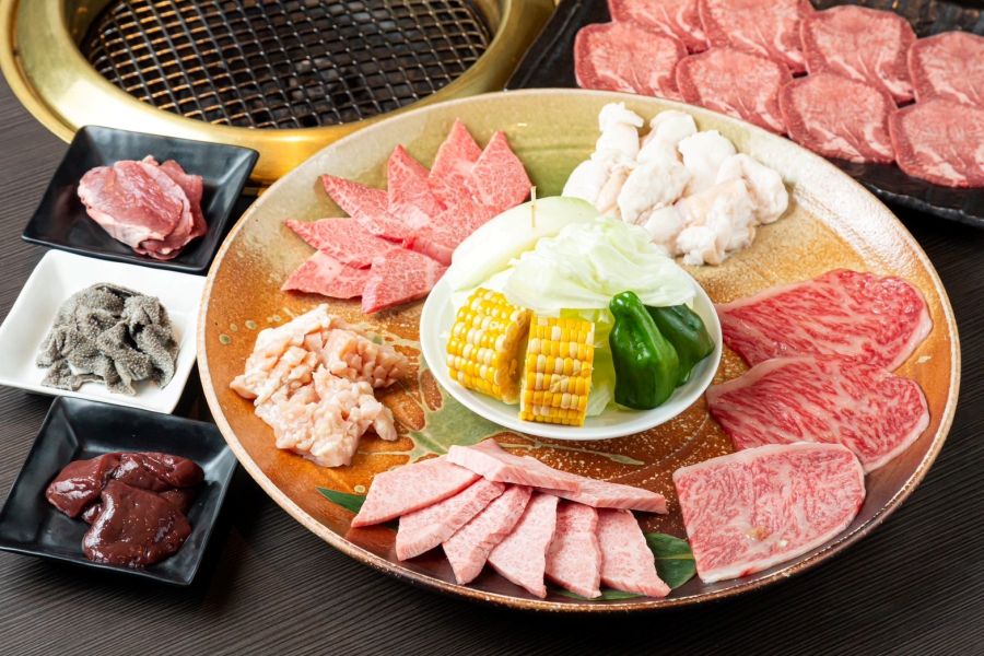 炭火焼肉 一休亭慶 長浜店