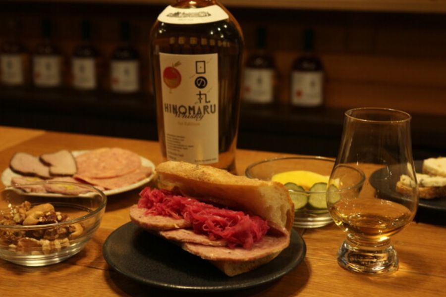 日の丸ウイスキー 石岡 Tasting Room
