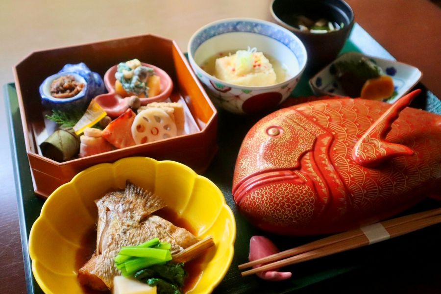 鯛ごはん懐石 瓔珞