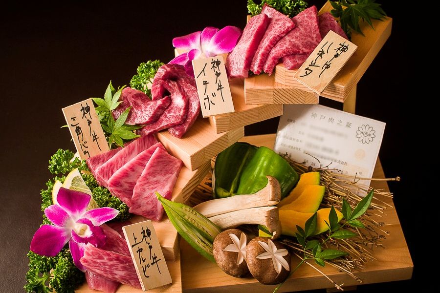 炭火焼肉・にくなべ屋 神戸びいどろ 本店