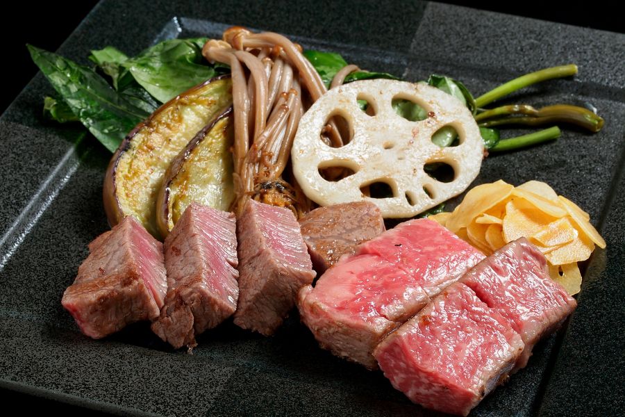 海鮮・肉鮮 ステーキ円山本店