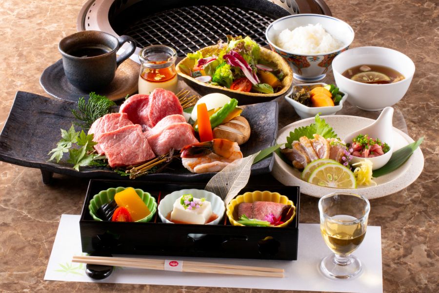 御肉匠庵　春日那