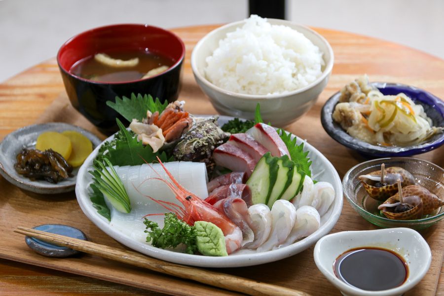 魚や（UOYA）はらとく