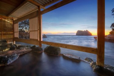 海辺のかくれ湯 清流