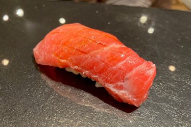 鮨 晴レ結ビ