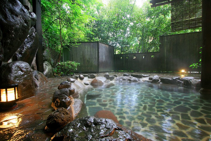 鶴井の宿　紫雲荘