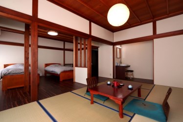 よしのや旅館