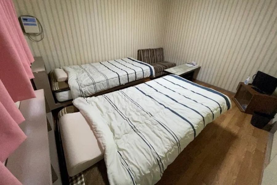 旅館 わらじ舎