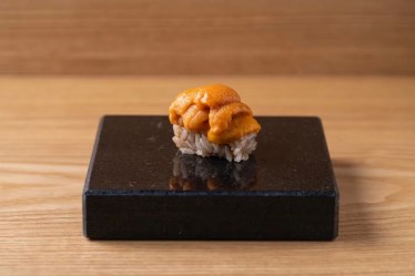 鮨こるり