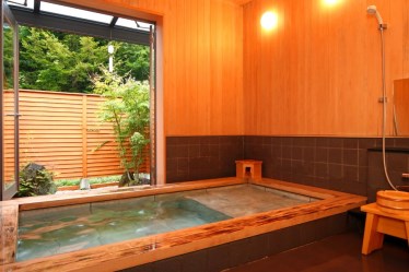 蓼科温泉　１日３組のおもてなし　たてしな　麓八